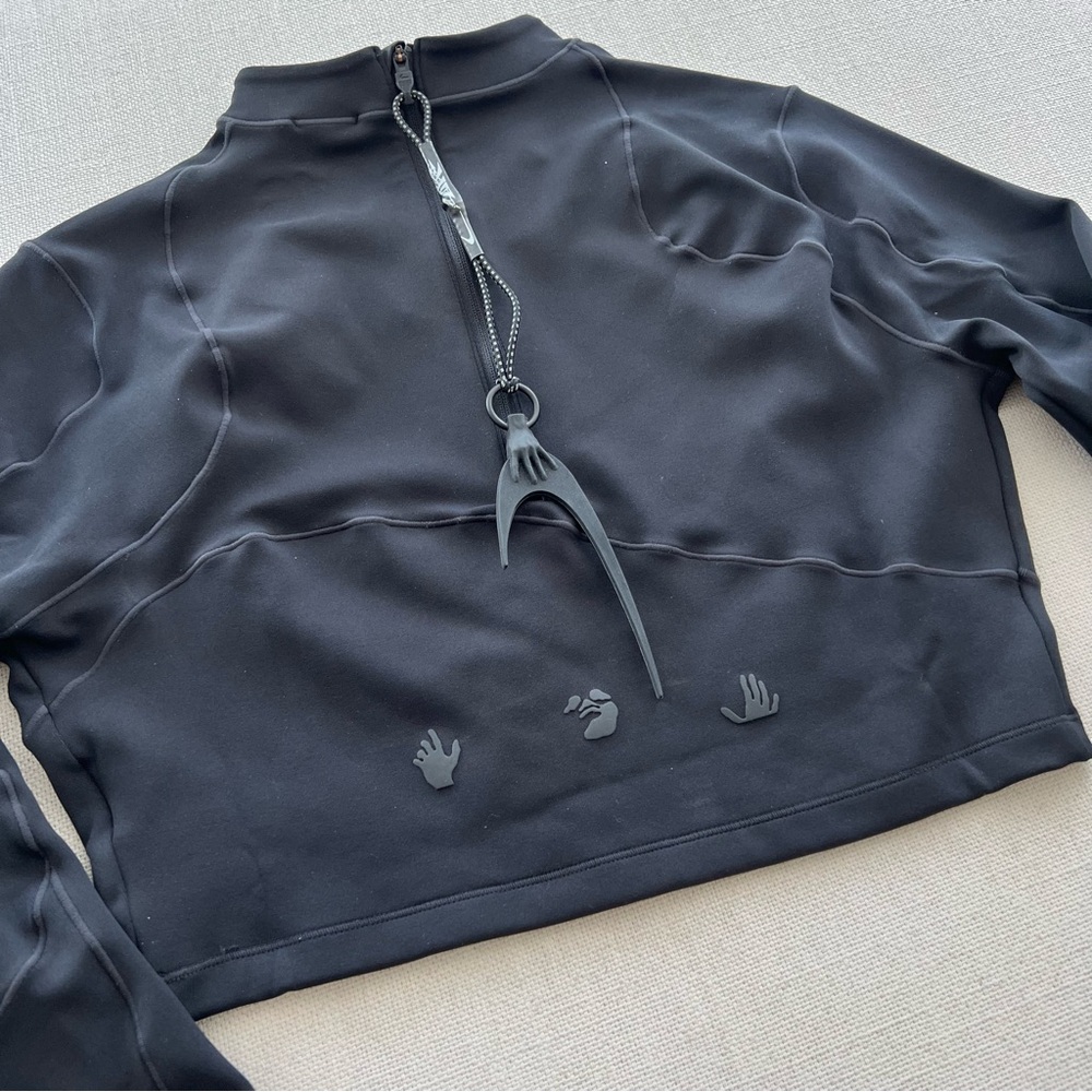 NIKE x OFF-WHITE™ • Long Sleeve Half Zip Top - Picture 8 of 11
